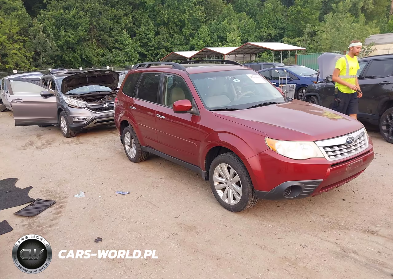 2011 Subaru Forester 2.5X Premium – zdjęcie 1 z 17