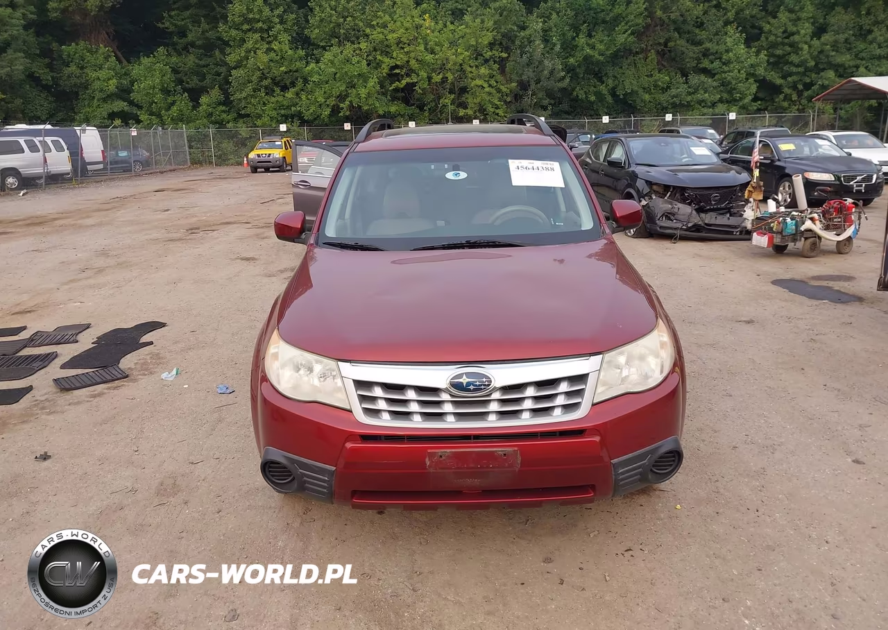 2011 Subaru Forester 2.5X Premium VIN:JF2SHADC7BH713107 - 13