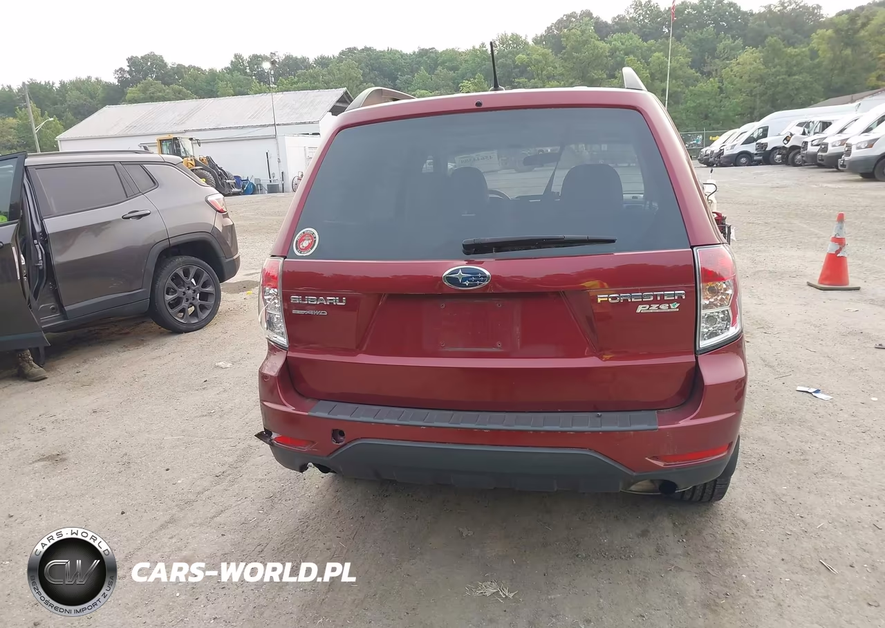 2011 Subaru Forester 2.5X Premium VIN:JF2SHADC7BH713107 - 17