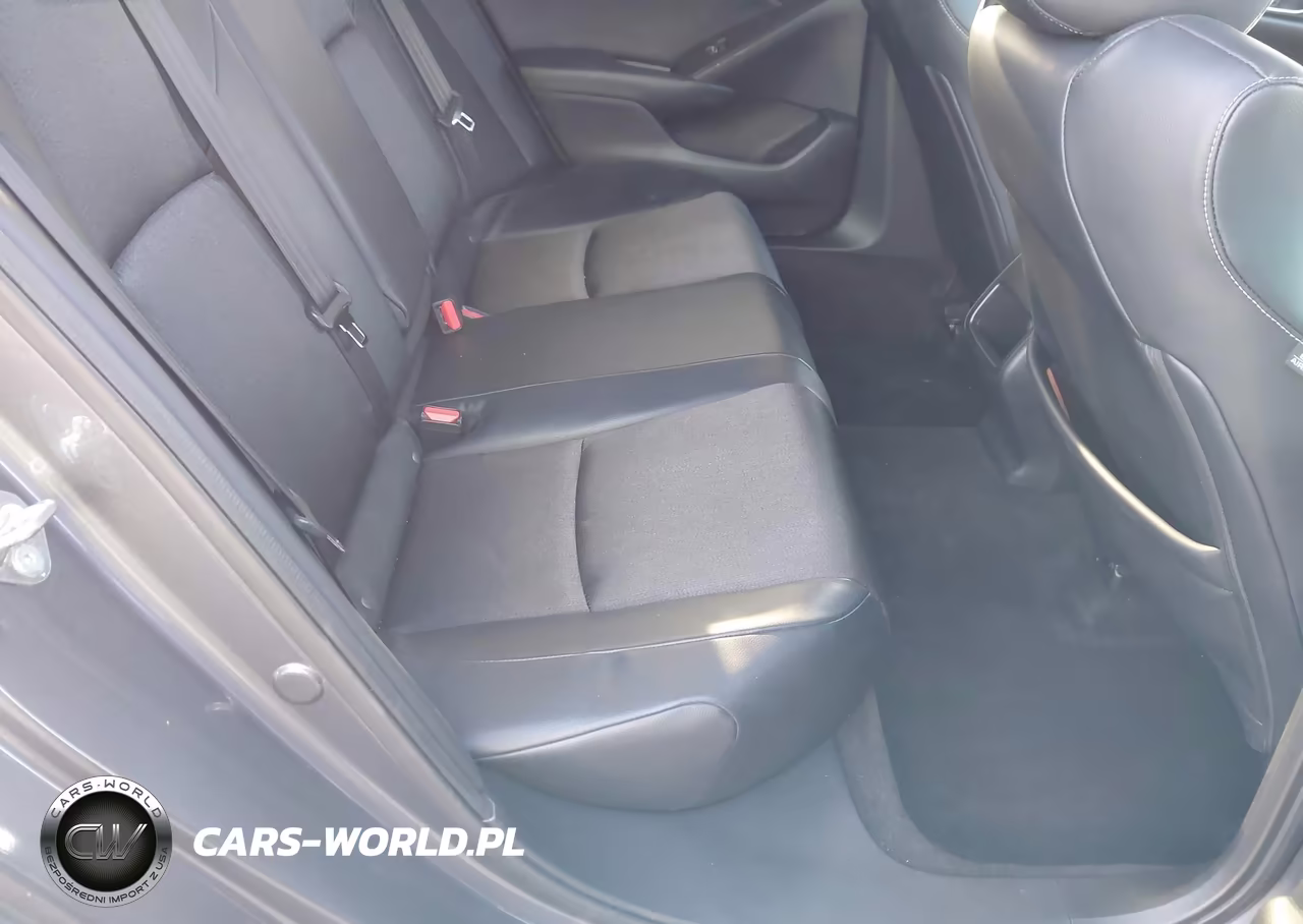 2018 Honda Accord Sport VIN:1HGCV1F32JA036274 - 8