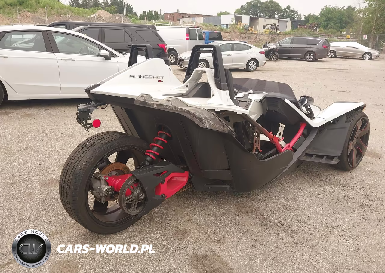 2016 Polaris Slingshot Sl VIN:57XAAPFA0G7113207 - 4