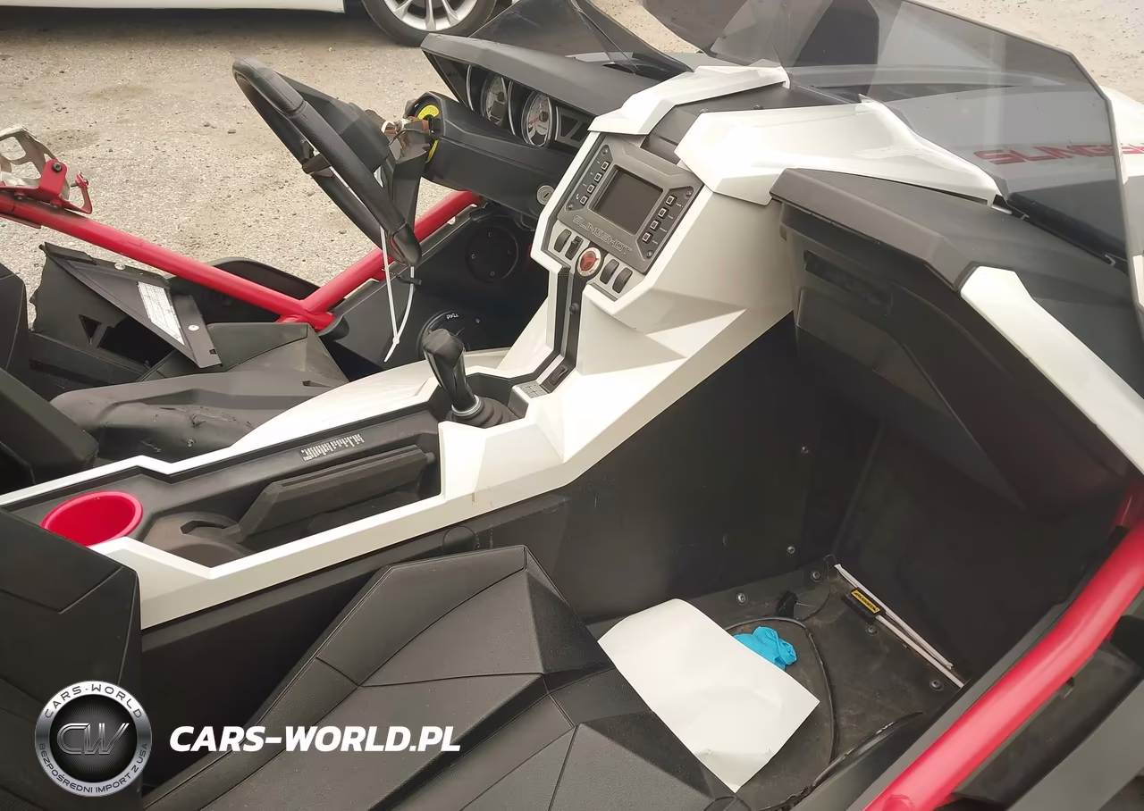 2016 Polaris Slingshot Sl VIN:57XAAPFA0G7113207 - 5