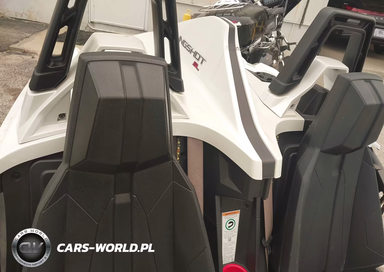 2016 Polaris Slingshot Sl VIN:57XAAPFA0G7113207 - 8