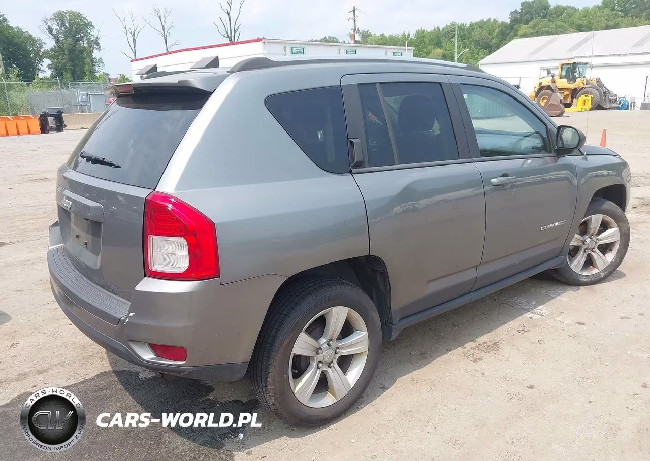 2013 Jeep Compass Sport VIN:1C4NJCBB3DD225630 - 4
