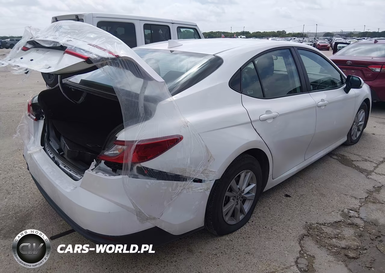 2025 Toyota Camry Le VIN:4T1DAACK0SU028728 - 4