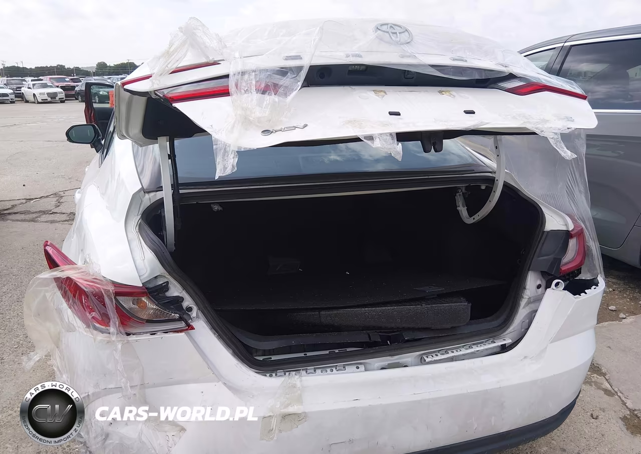 2025 Toyota Camry Le VIN:4T1DAACK0SU028728 - 6