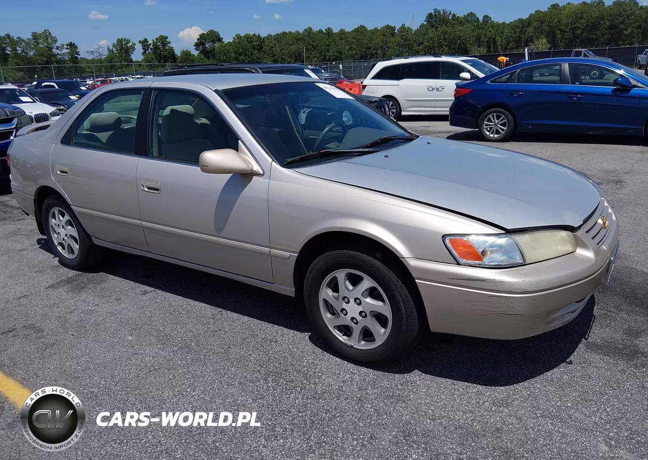 1999 Toyota Camry Le V6