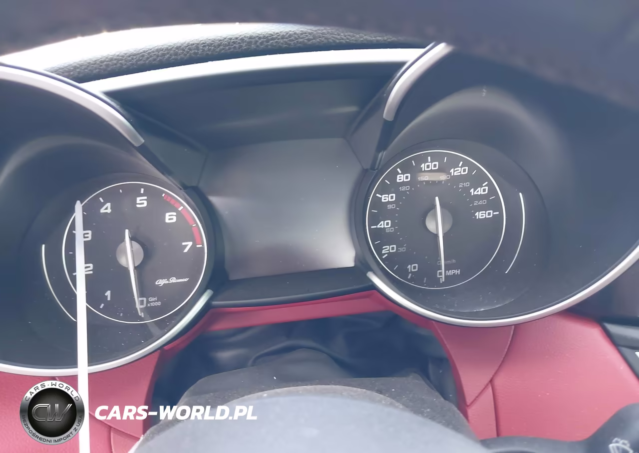 2021 Alfa Romeo Giulia Rwd VIN:ZARFAMAN0M7639037 - 7