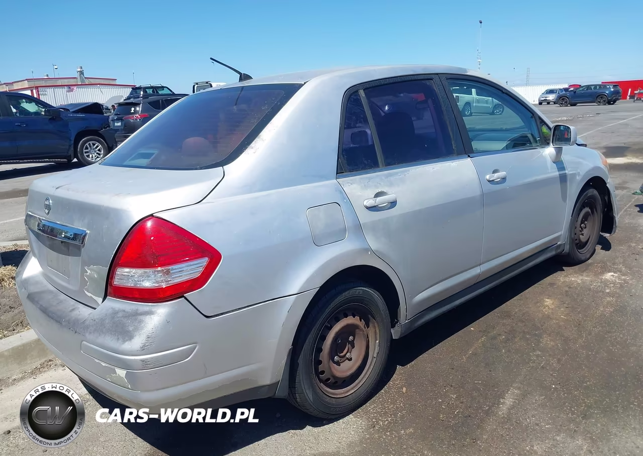 2008 Nissan Versa 1.8 S VIN:3N1BC11E38L397771 - 4