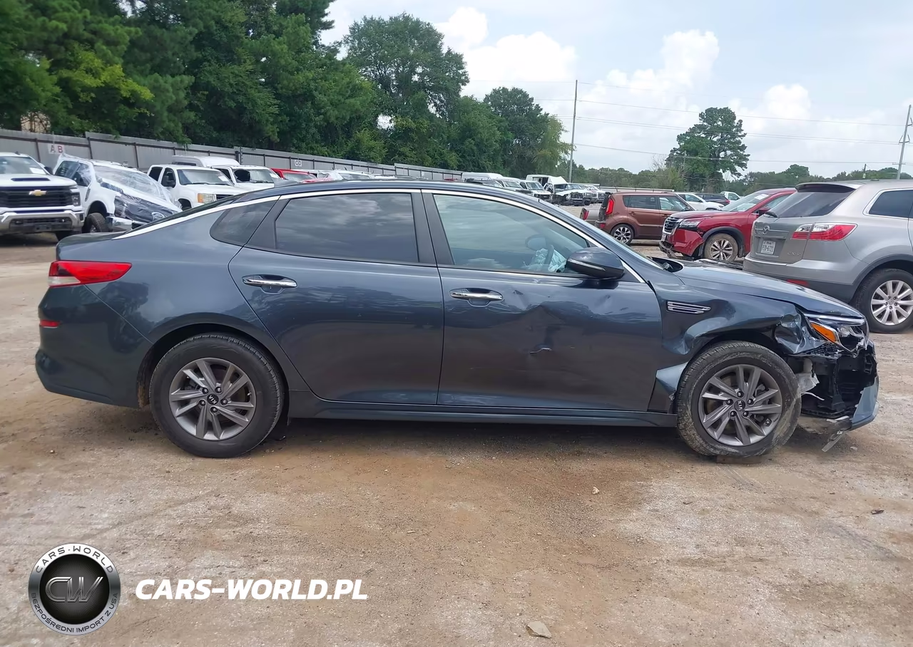 2020 Kia Optima Lx VIN:5XXGT4L32LG434216 - 13