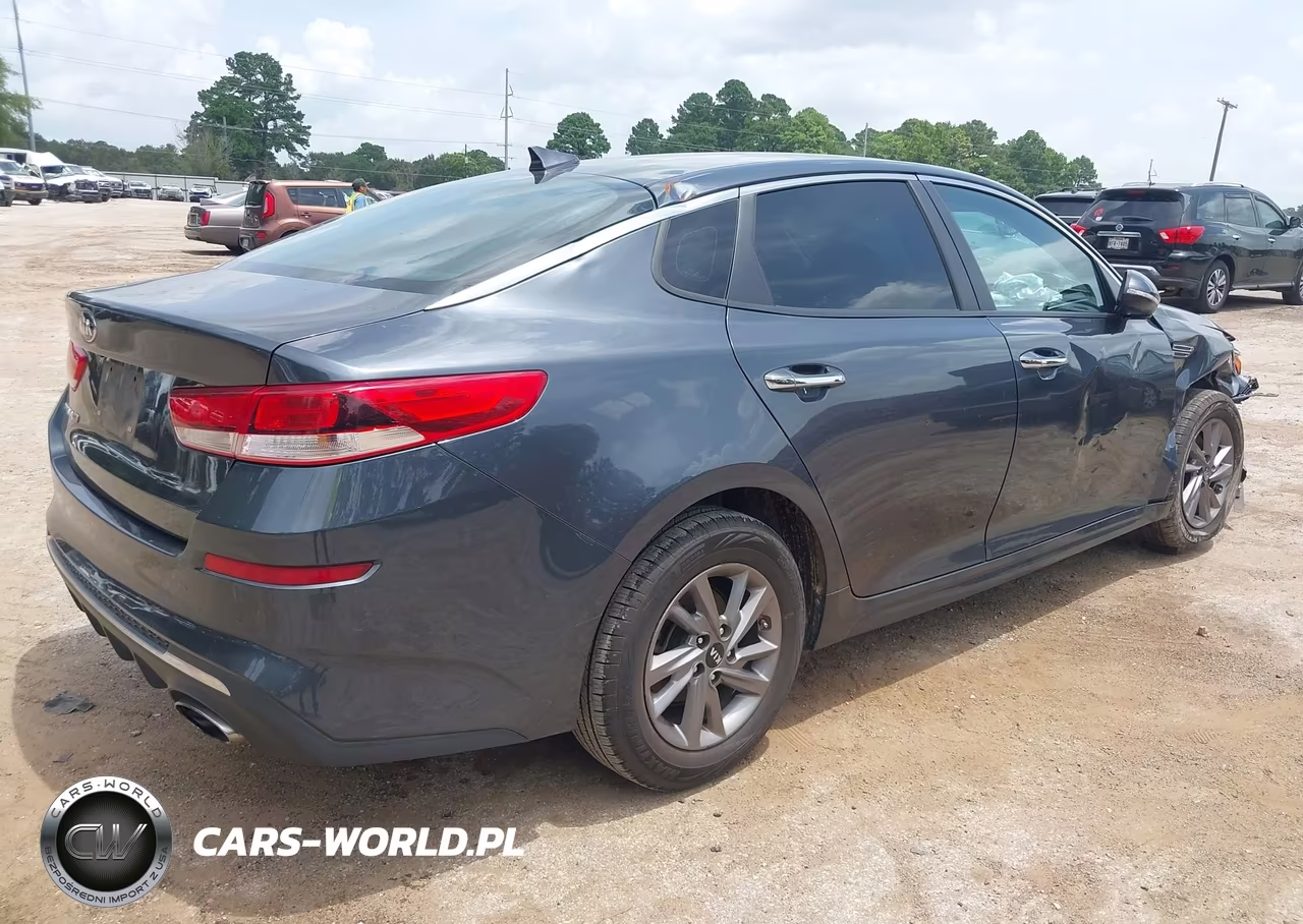 2020 Kia Optima Lx VIN:5XXGT4L32LG434216 - 4