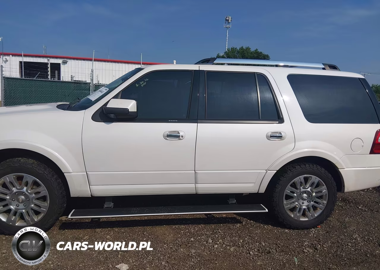 2013 Ford Expedition Limited VIN:1FMJU2A56DEF38088 - 14