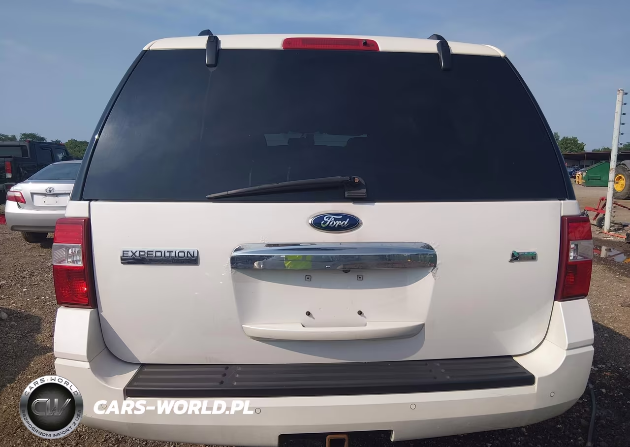 2013 Ford Expedition Limited VIN:1FMJU2A56DEF38088 - 16