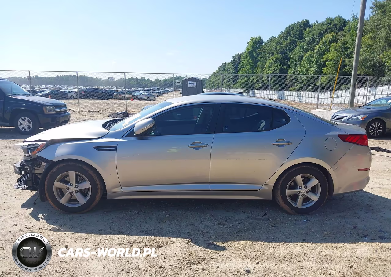 2015 Kia Optima Lx VIN:5XXGM4A72FG468583 - 15