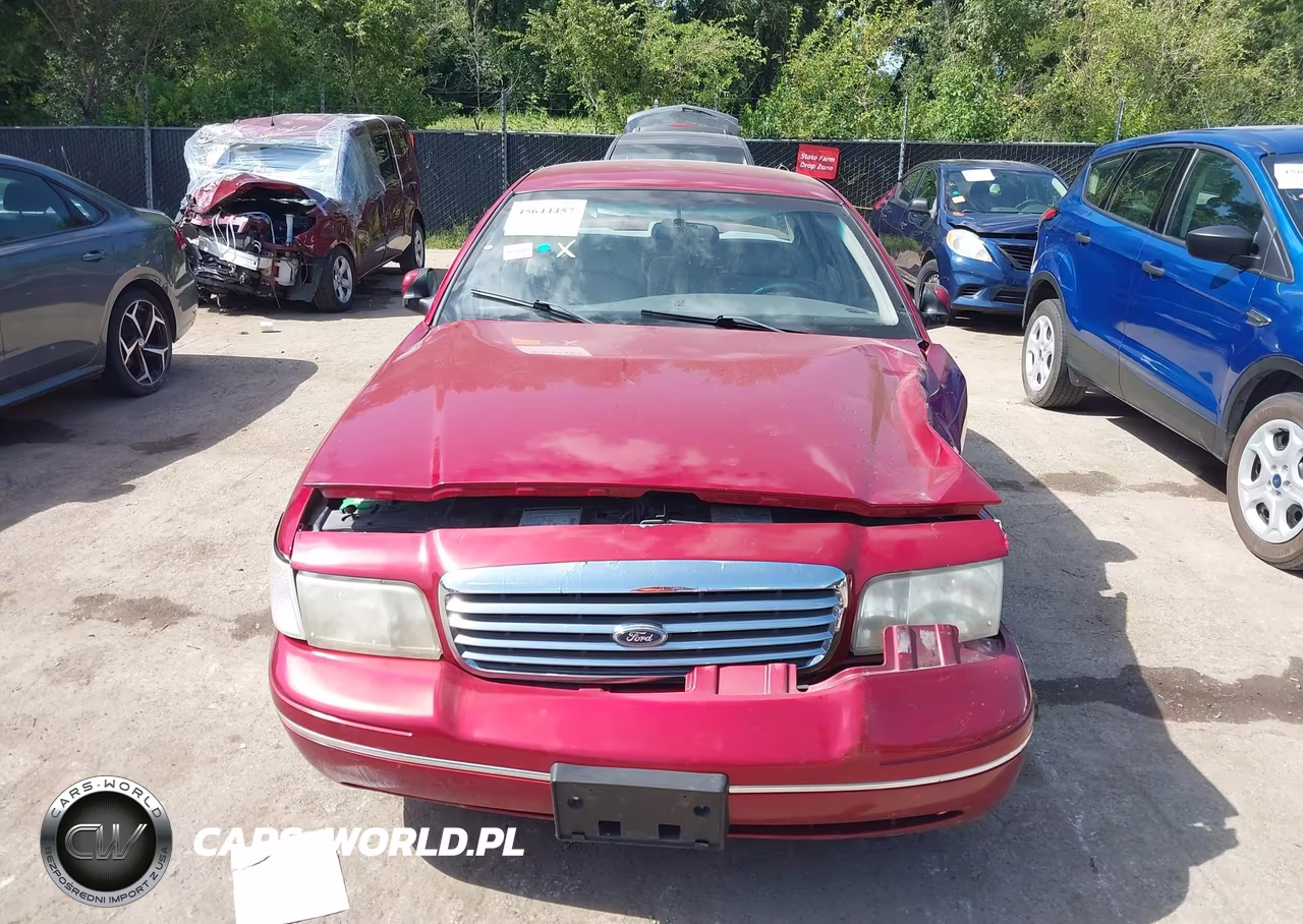 1998 Ford Crown Victoria Lx VIN:2FAFP74W0WX118692 - 12
