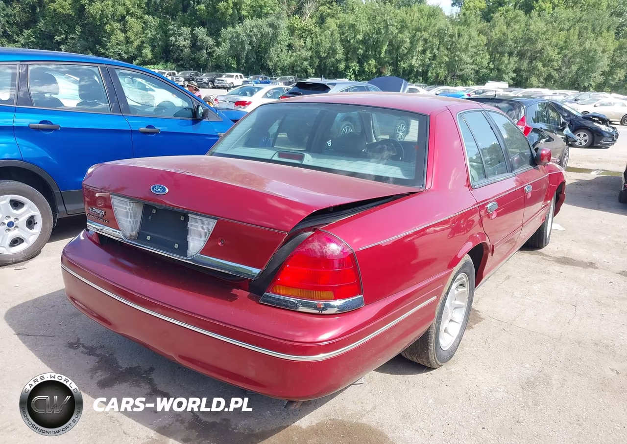 1998 Ford Crown Victoria Lx VIN:2FAFP74W0WX118692 - 4
