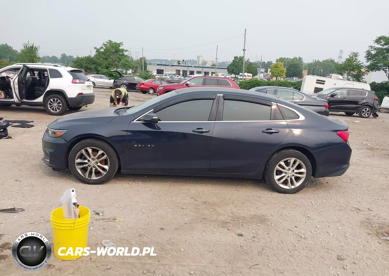 2017 Chevrolet Malibu 1Lt VIN:1G1ZE5ST9HF258709 - 14