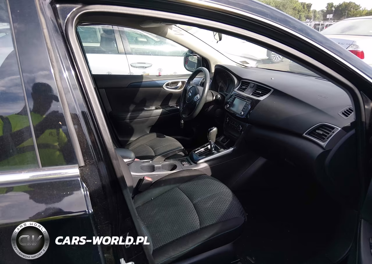 2017 Nissan Sentra Sr VIN:3N1AB7AP2HY240254 - 5