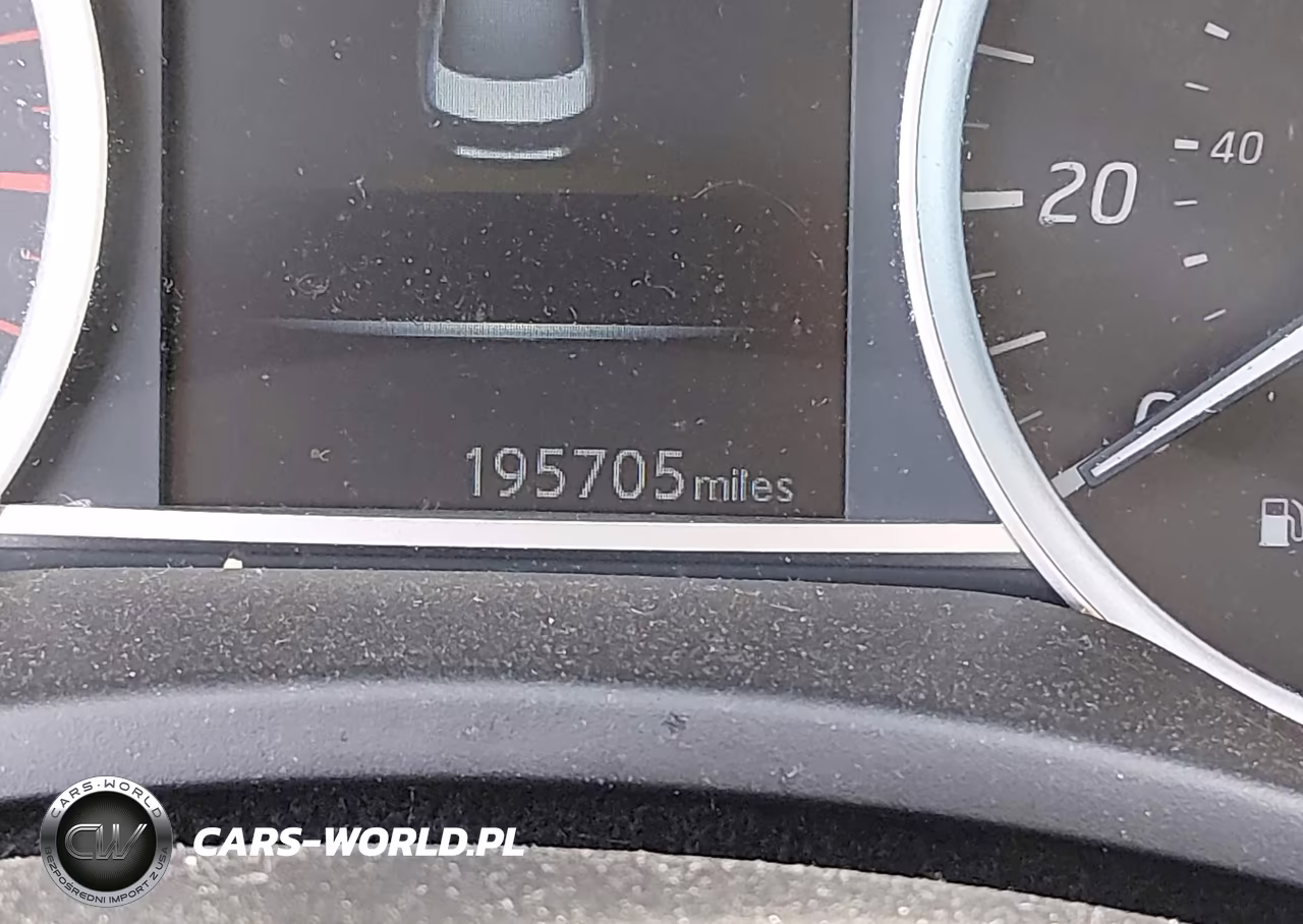 2017 Nissan Sentra Sr VIN:3N1AB7AP2HY240254 - 7