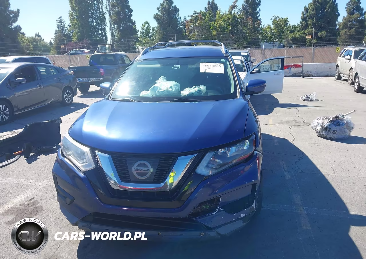 2017 Nissan Rogue S VIN:KNMAT2MT3HP578432 - 12