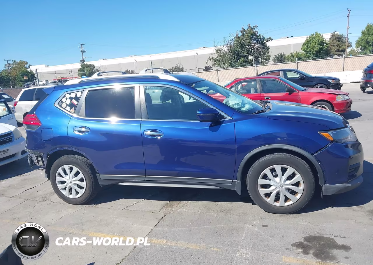 2017 Nissan Rogue S VIN:KNMAT2MT3HP578432 - 13