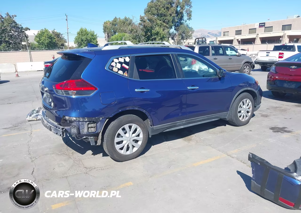 2017 Nissan Rogue S VIN:KNMAT2MT3HP578432 - 4