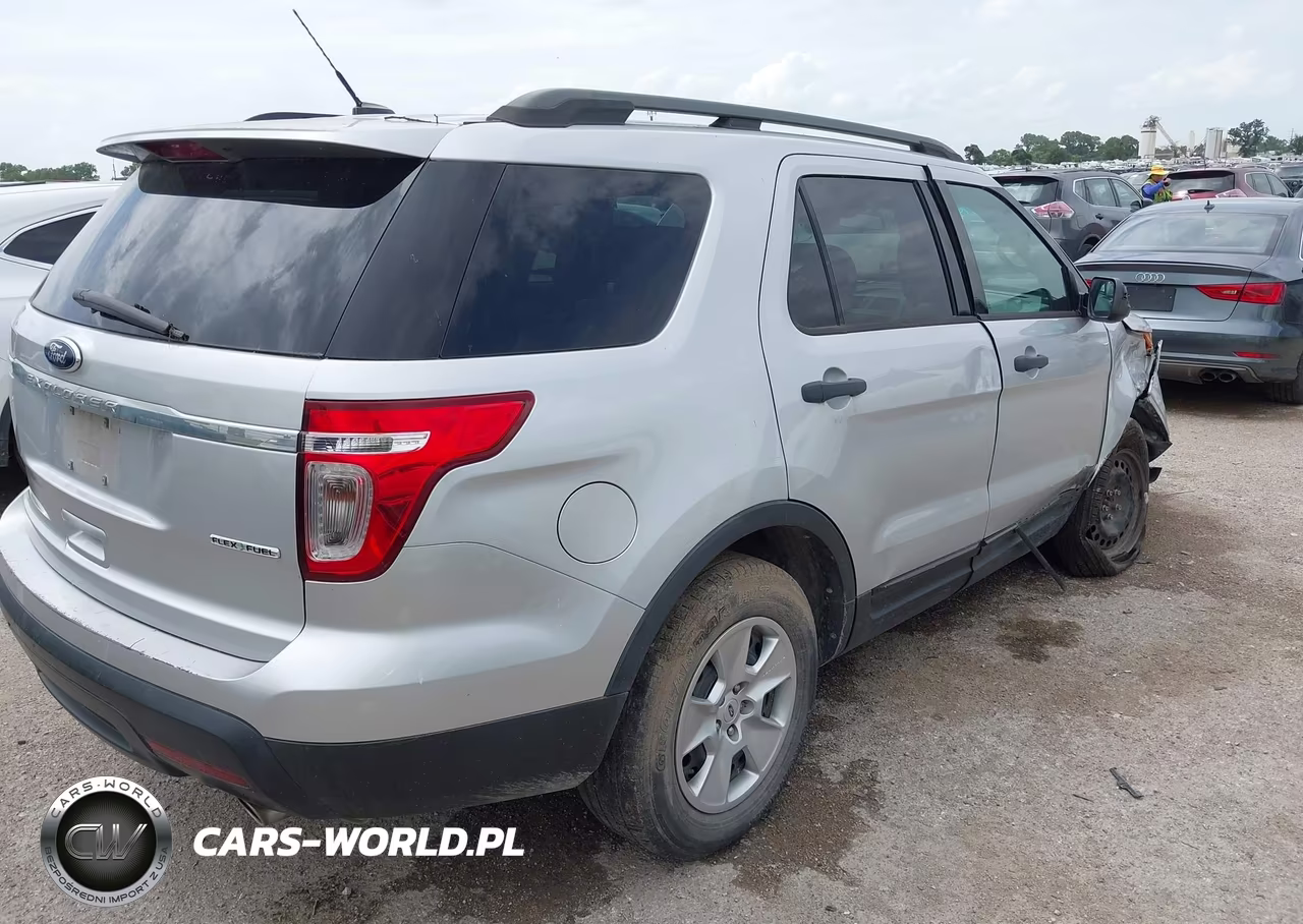 2014 Ford Explorer VIN:1FM5K7B83EGA27425 - 4