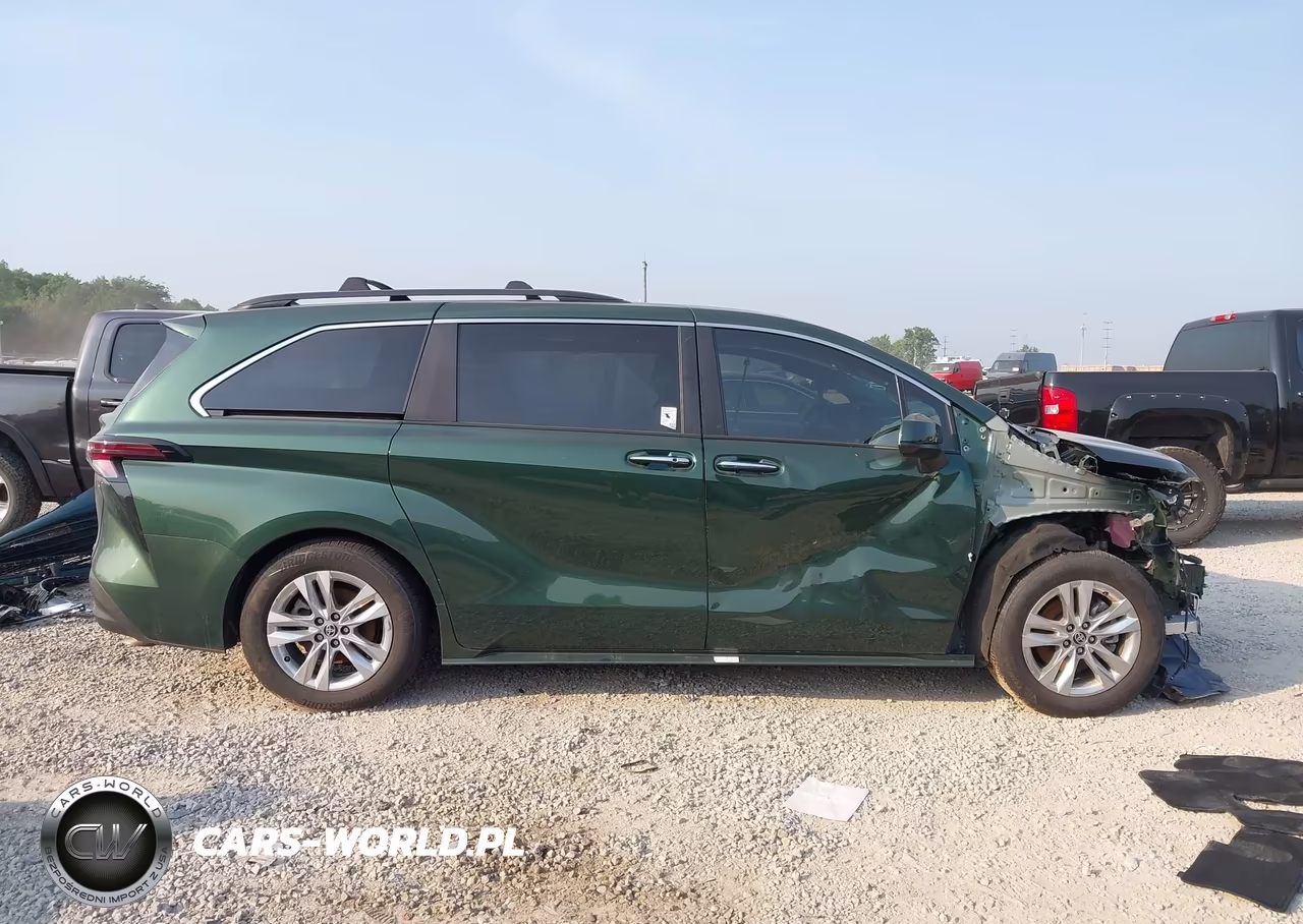 2025 Toyota Sienna Xle VIN:5TDJSKFC5SS215319 - 13