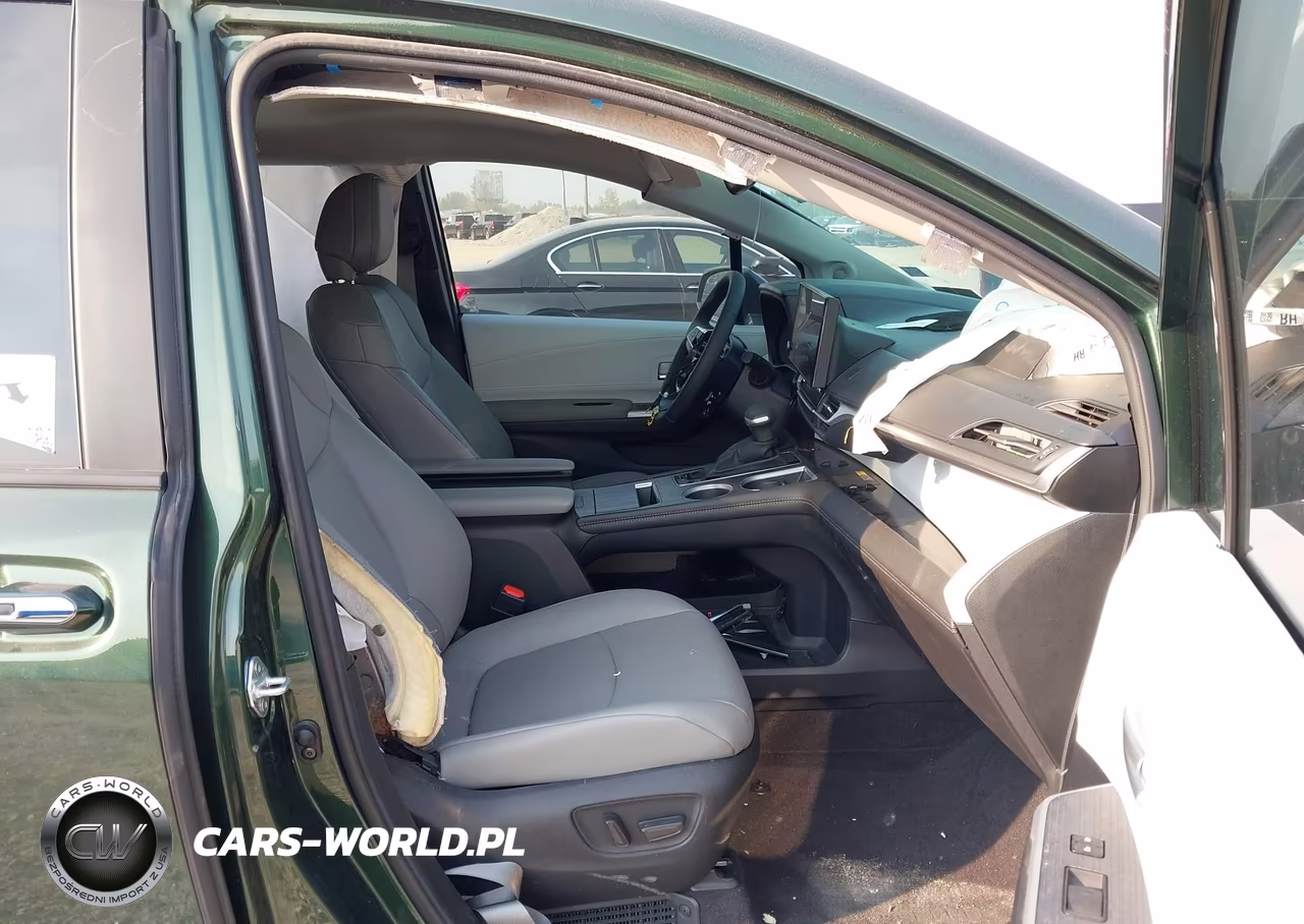 2025 Toyota Sienna Xle VIN:5TDJSKFC5SS215319 - 5