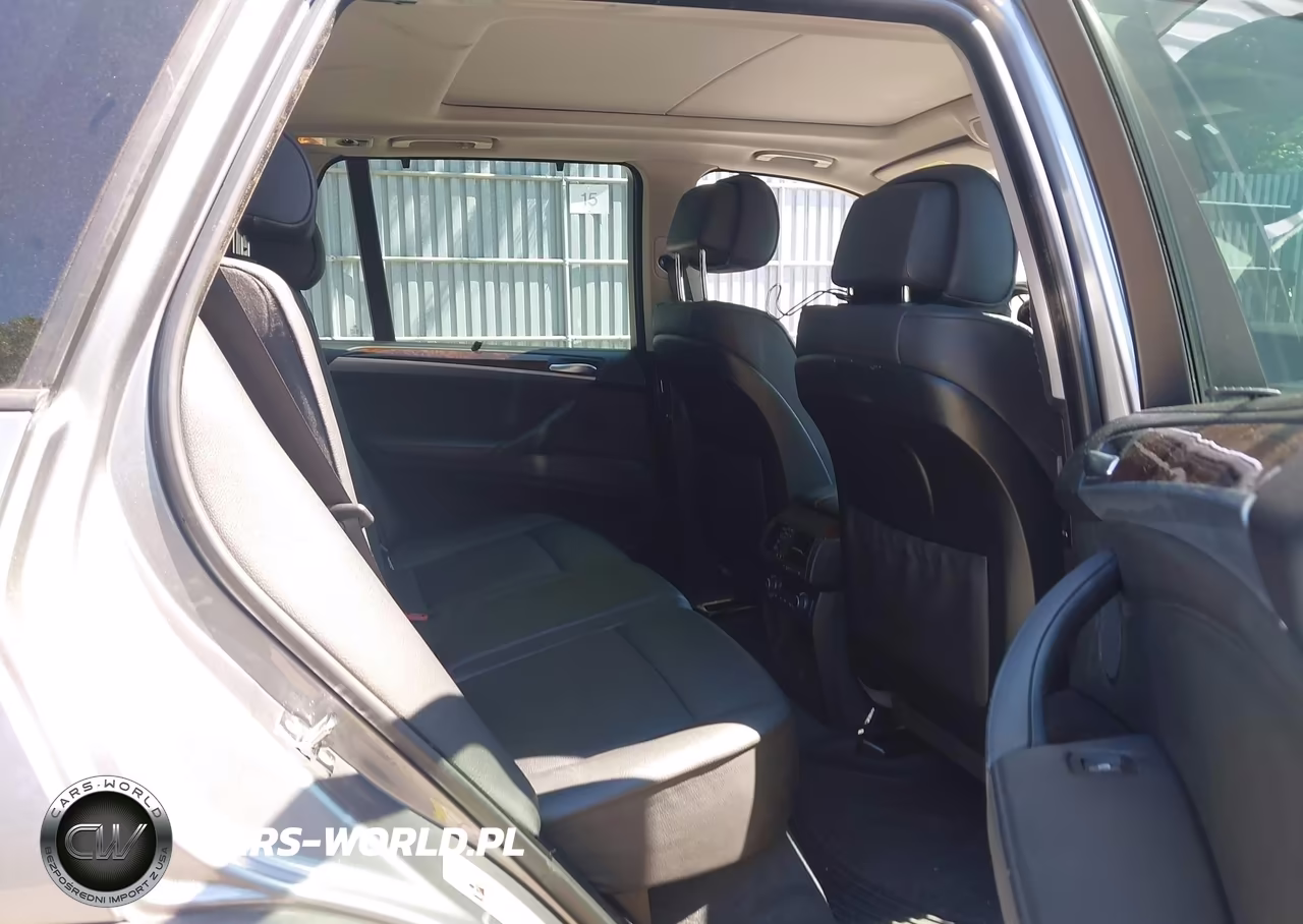 2009 BMW X5 xDrive30I VIN:5UXFE43549L269428 - 8