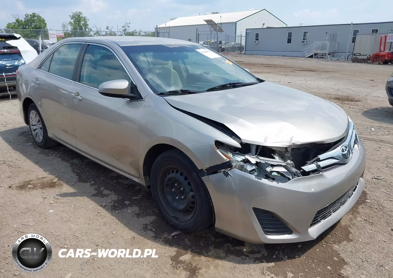 2014 Toyota Camry Le