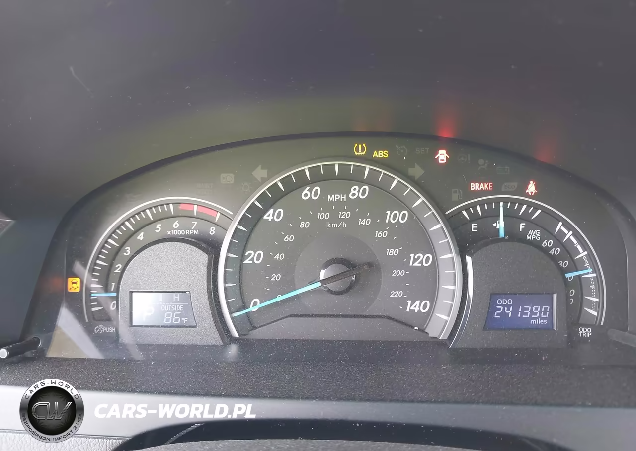 2014 Toyota Camry Le VIN:4T4BF1FK1ER440333 - 7