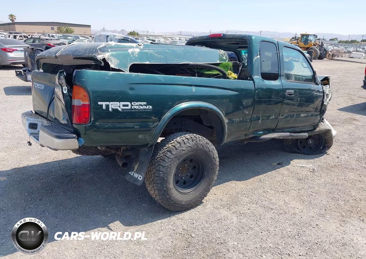 1999 Toyota Tacoma Limited V6 VIN:4TAWN74N7XZ425033 - 4