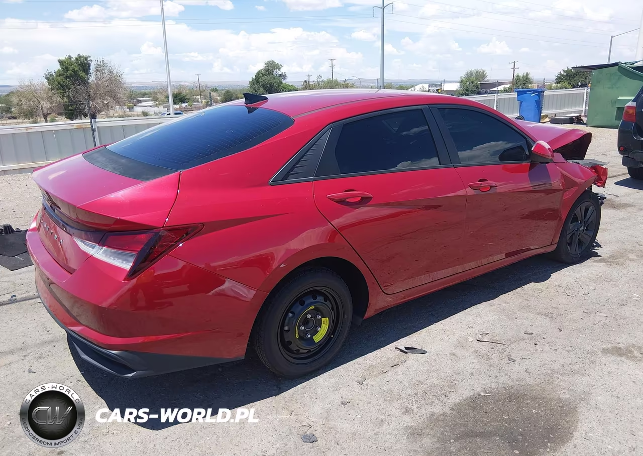 2021 Hyundai Elantra Sel VIN:KMHLM4AG8MU068545 - 4