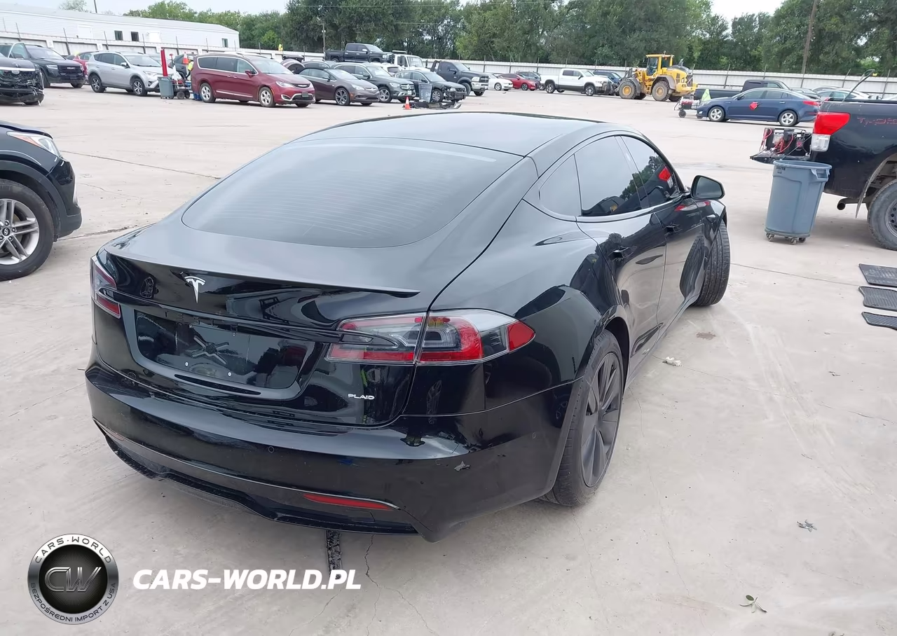2022 Tesla Model S Plaid Tri Motor All-Wheel Drive VIN:5YJSA1E60NF462530 - 4