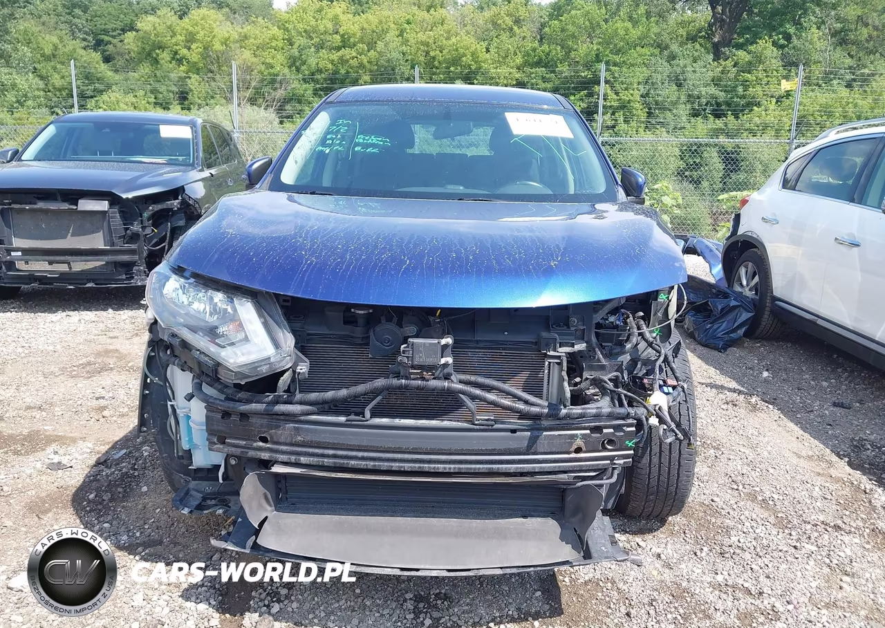 2018 Nissan Rogue S VIN:5N1AT2MV9JC731101 - 13