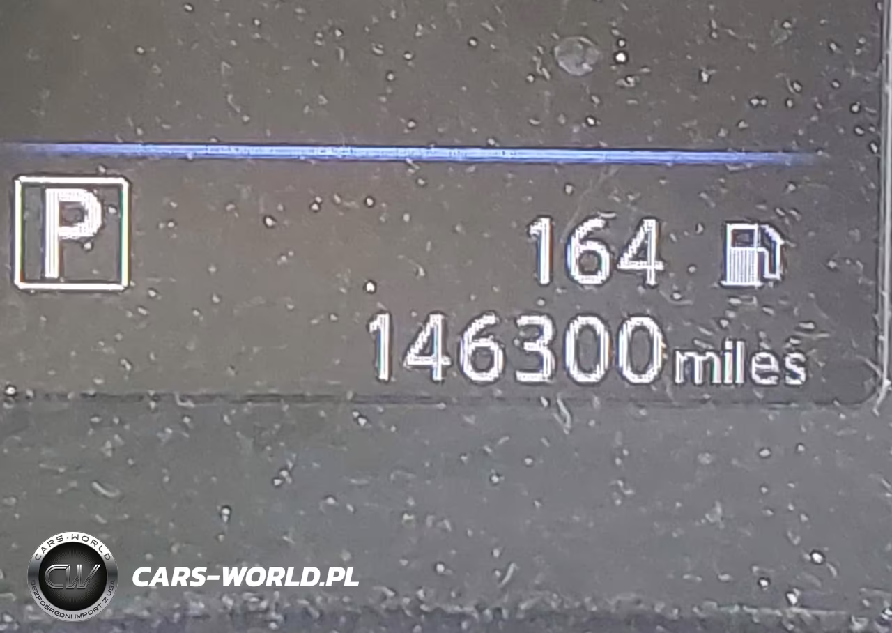 2018 Nissan Rogue S VIN:5N1AT2MV9JC731101 - 16
