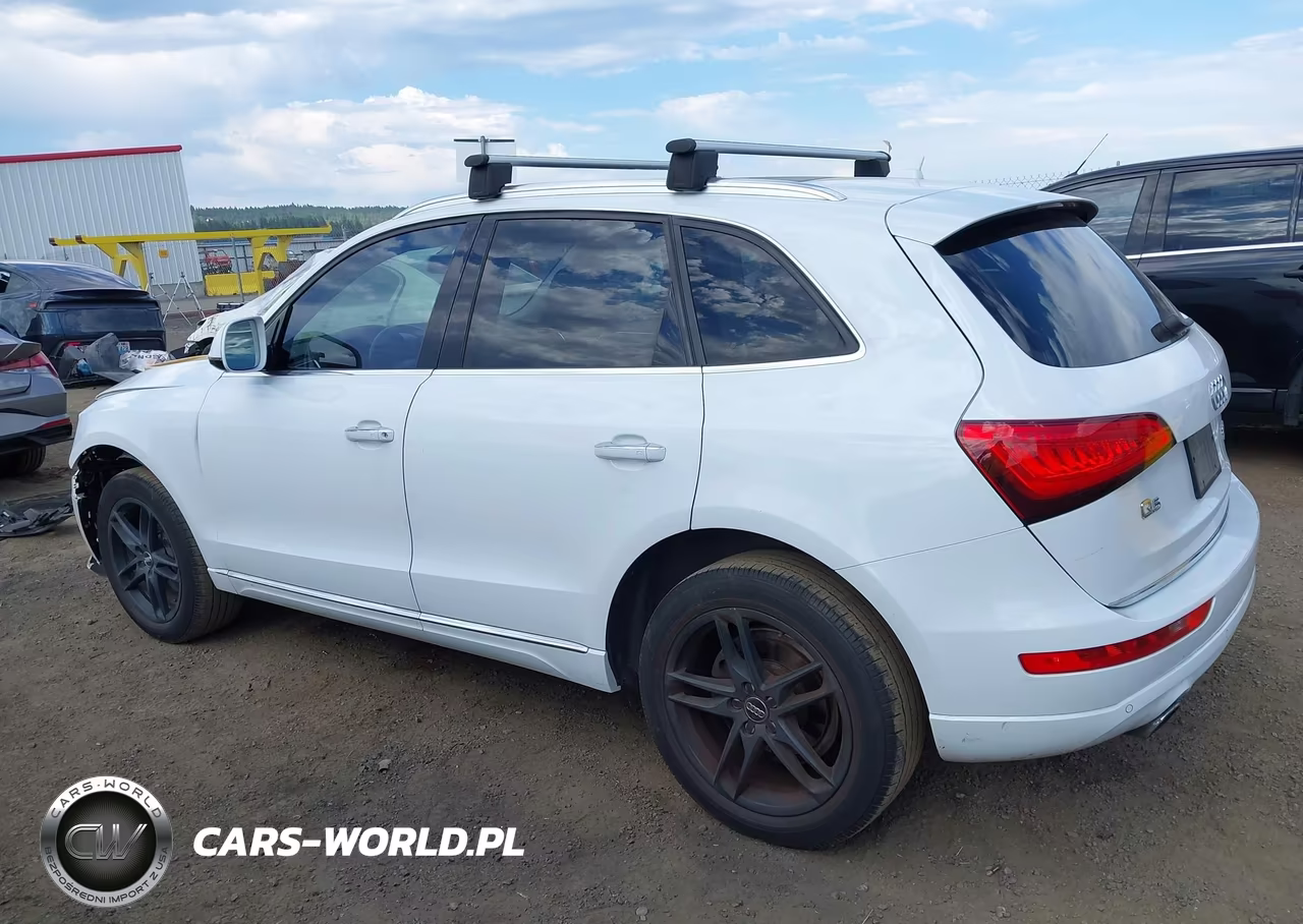 2016 Audi Q5 2.0T Premium VIN:WA1L2AFP2GA100584 - 14