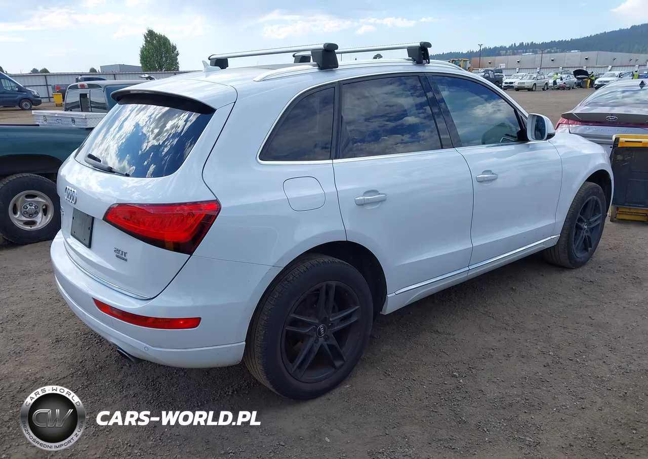 2016 Audi Q5 2.0T Premium VIN:WA1L2AFP2GA100584 - 4