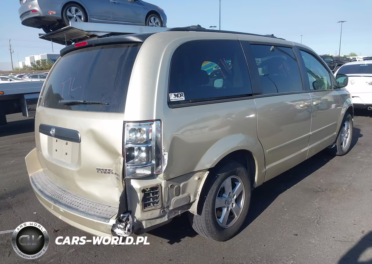 2010 Dodge Grand Caravan Hero VIN:2D4RN3D14AR488893 - 4