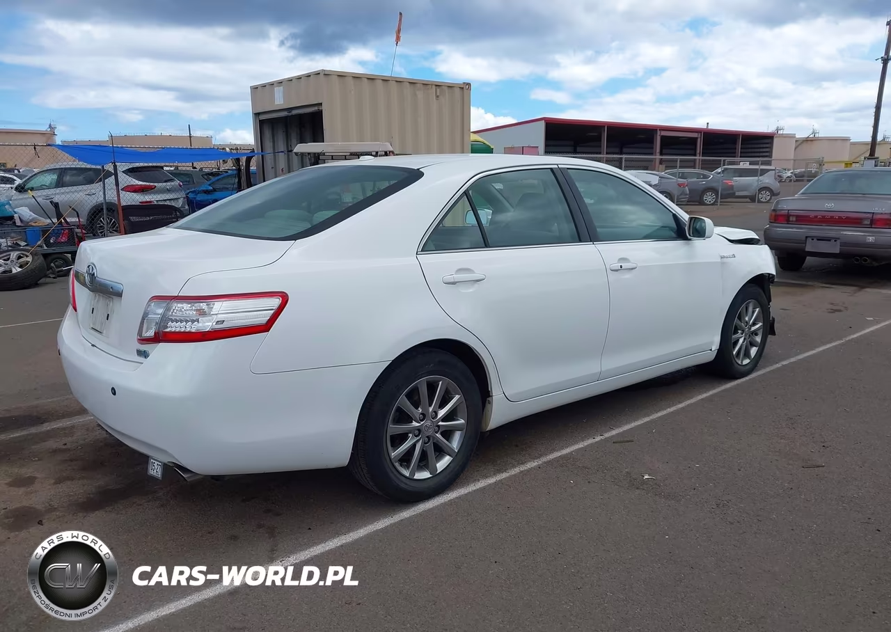 2010 Toyota Camry Hybrid VIN:JTNBB3EK8A3053541 - 4