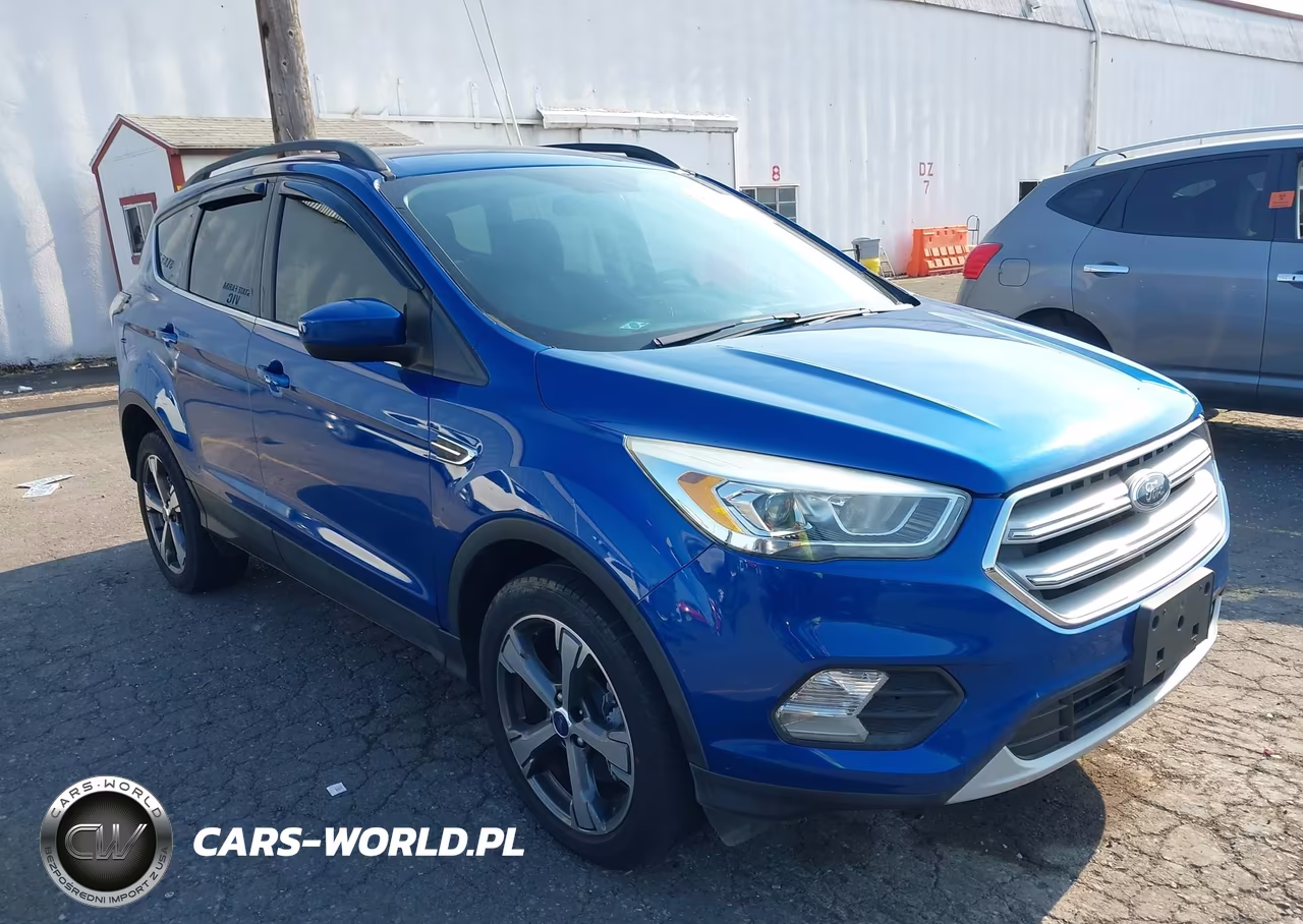 FORD ESCAPE SE VIN:1FMCU9GD1HUC81093 - 1