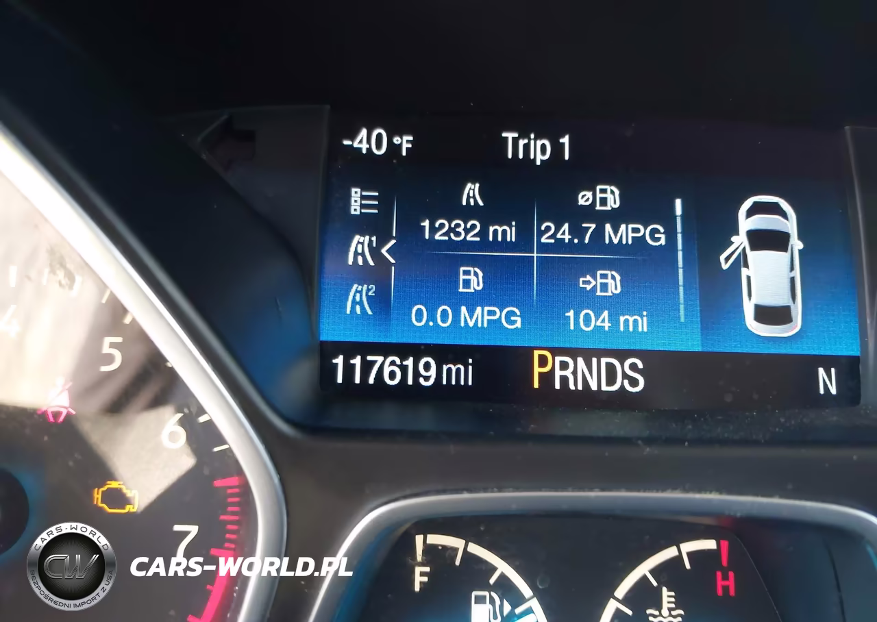 FORD ESCAPE SE VIN:1FMCU9GD1HUC81093 - 15
