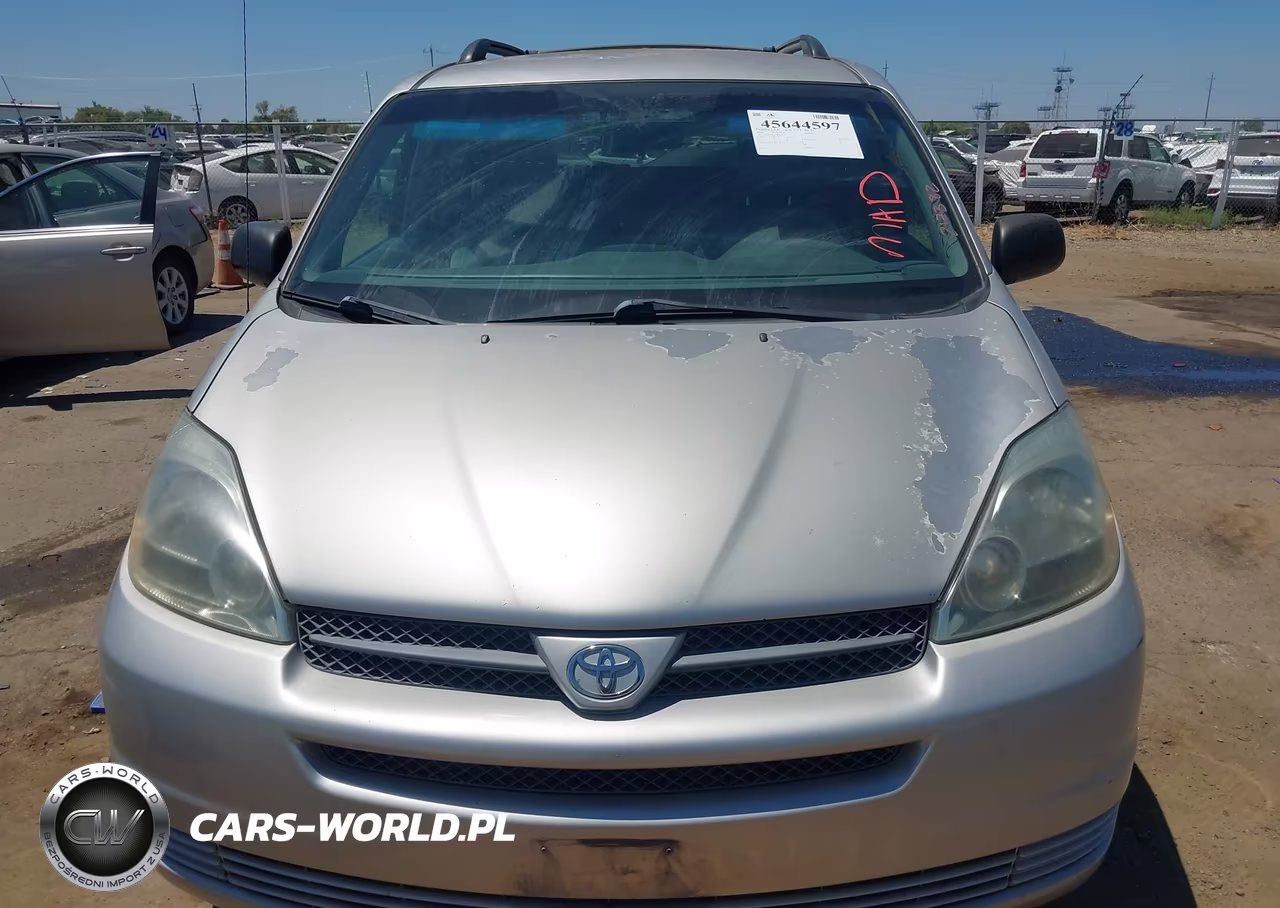 2004 Toyota Sienna Le VIN:5TDZA23C44S217382 - 6