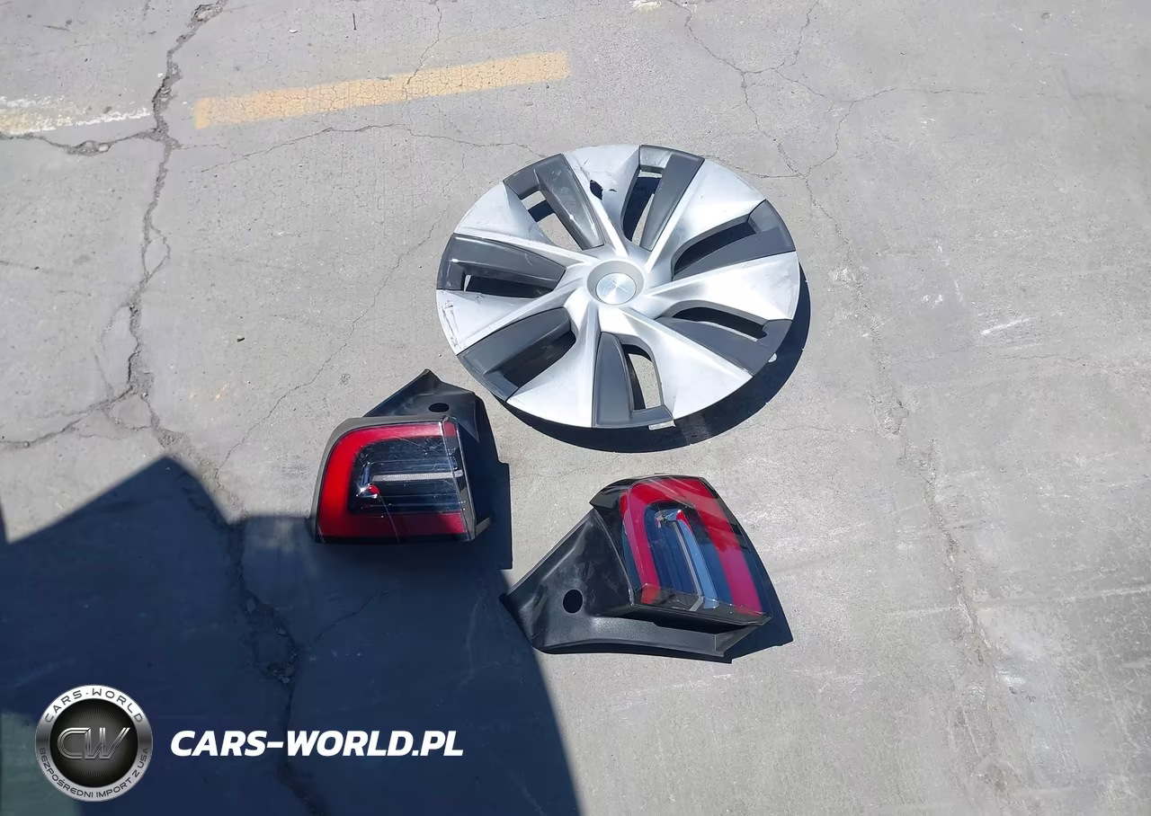2023 Tesla Model Y Awd-Long Range Dual Motor All-Wheel Drive VIN:7SAYGDEE8PF636626 - 12