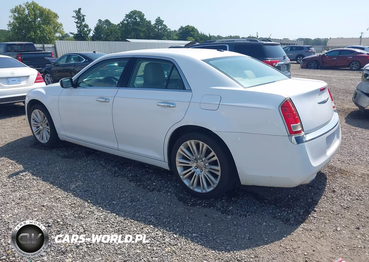 2011 Chrysler 300 Limited VIN:2C3CA5CG0BH564461 - 3