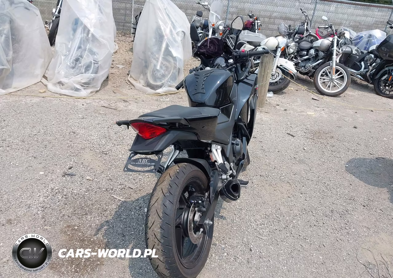 2016 Honda Cbr300 R VIN:MLHNC5107G5200196 - 4