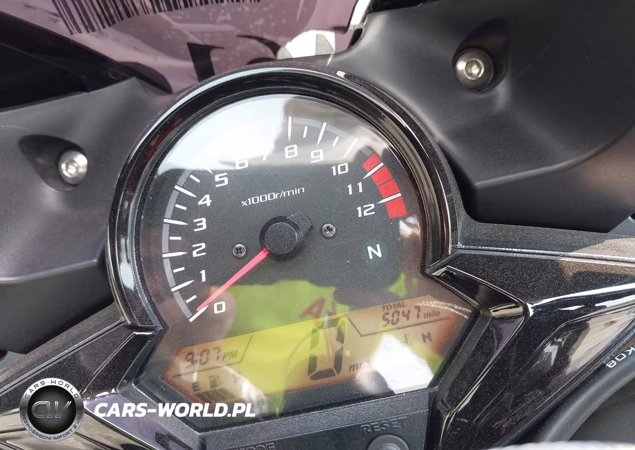 2016 Honda Cbr300 R VIN:MLHNC5107G5200196 - 7