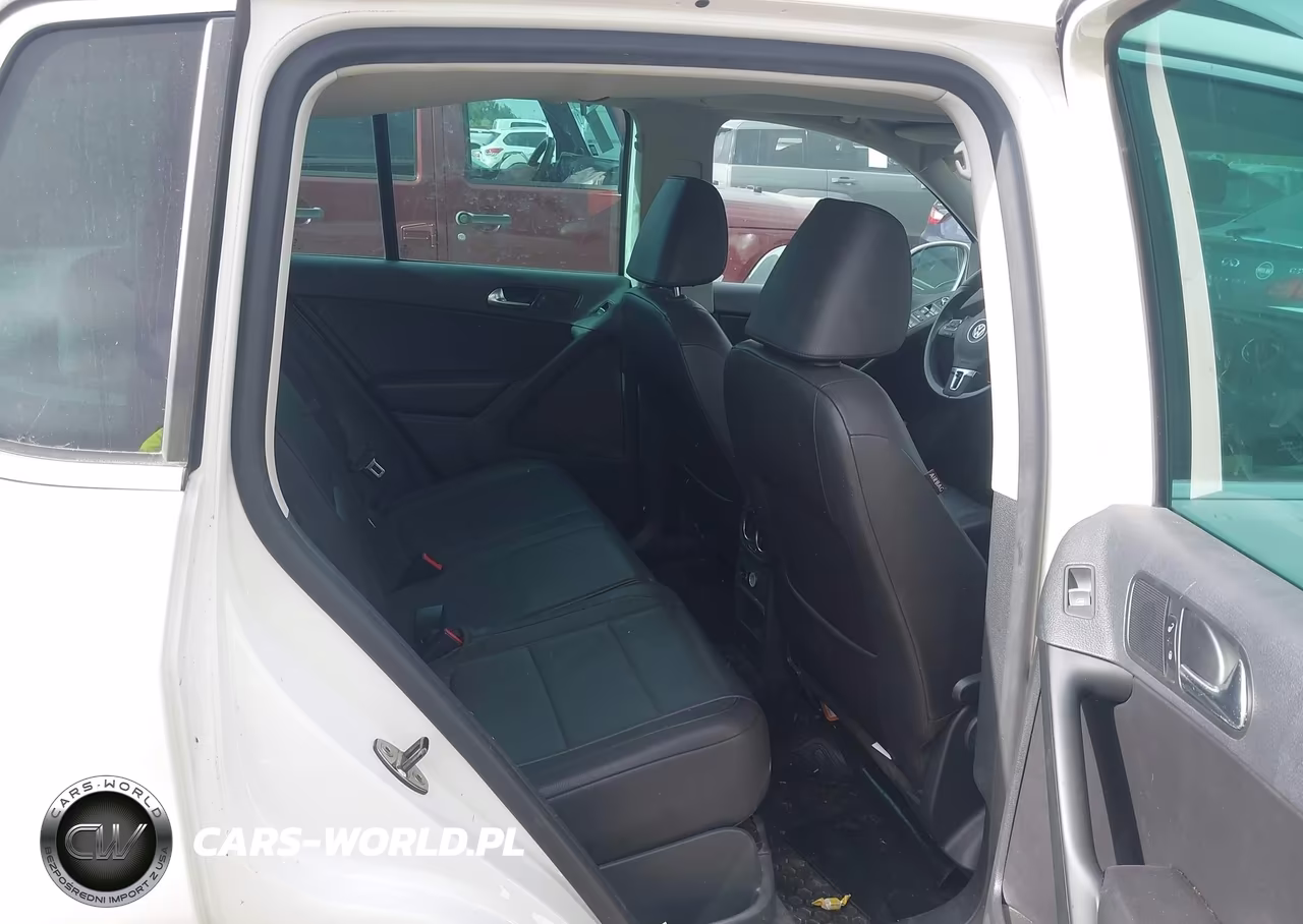 2011 Volkswagen Tiguan Se VIN:WVGAV7AX5BW536402 - 8