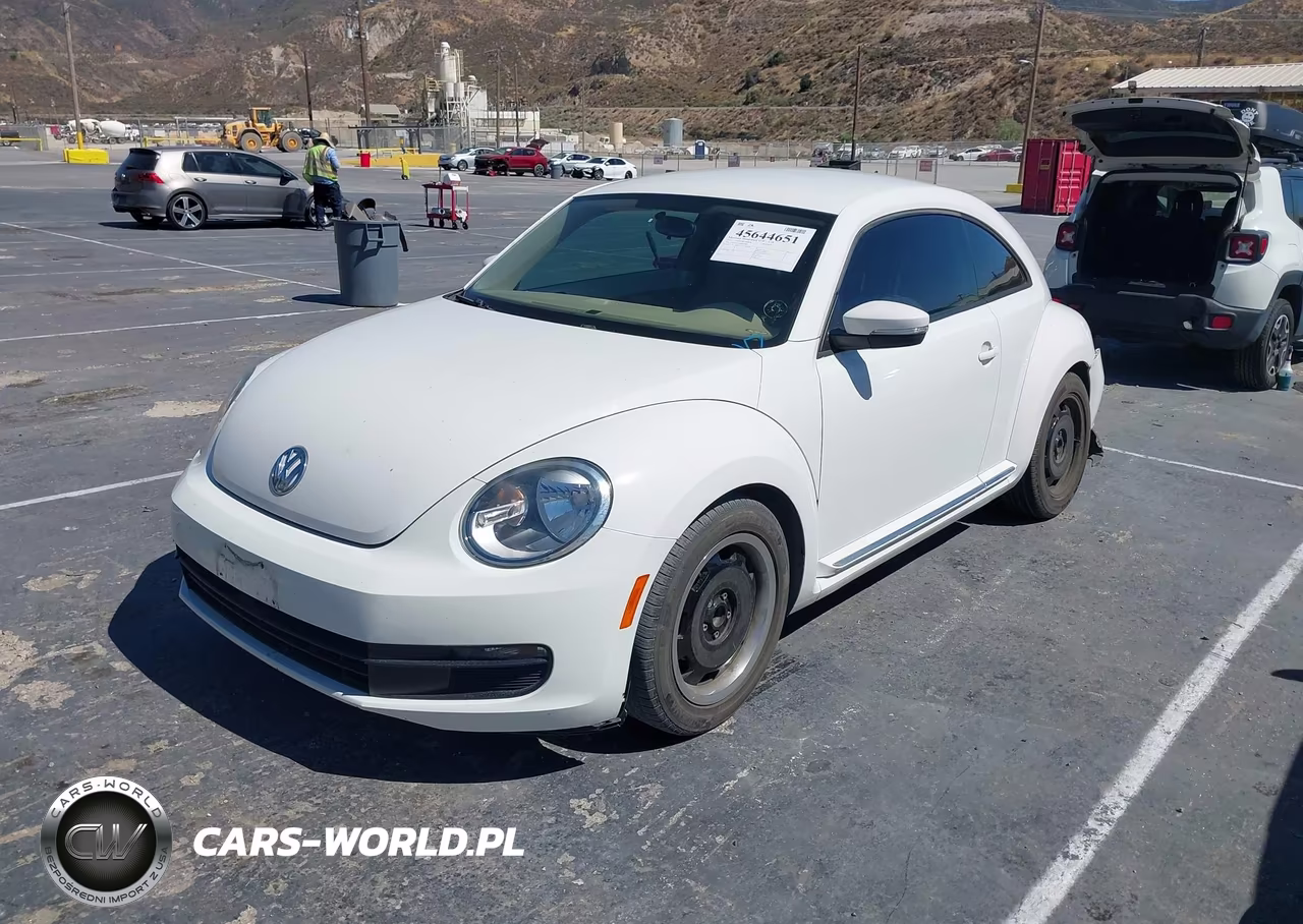 2013 Volkswagen Beetle 2.5L VIN:3VWJP7AT6DM675384 - 2